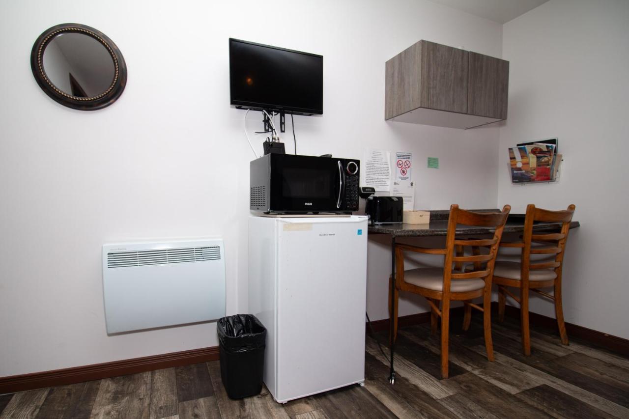 Motel Au Bord De L'Eau Rimouski Extérieur photo
